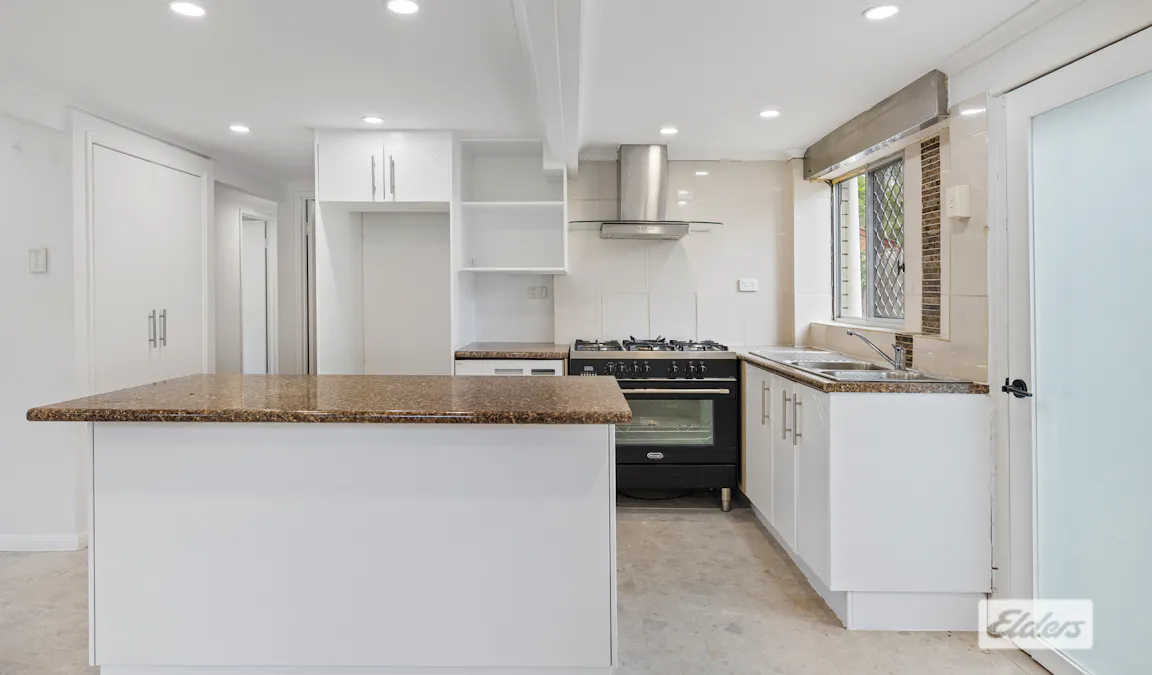 10 Bimbadeen Drive, Loganholme, QLD, 4129 - Image 3