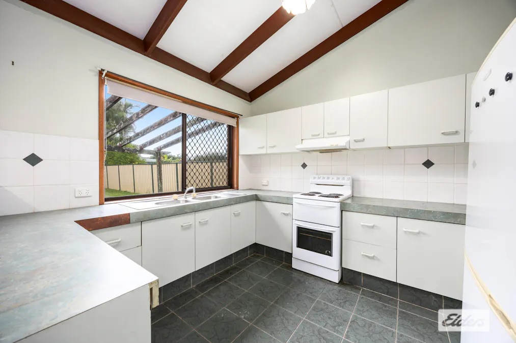 8 Zircon Court, Bethania, QLD, 4205 - Image 5