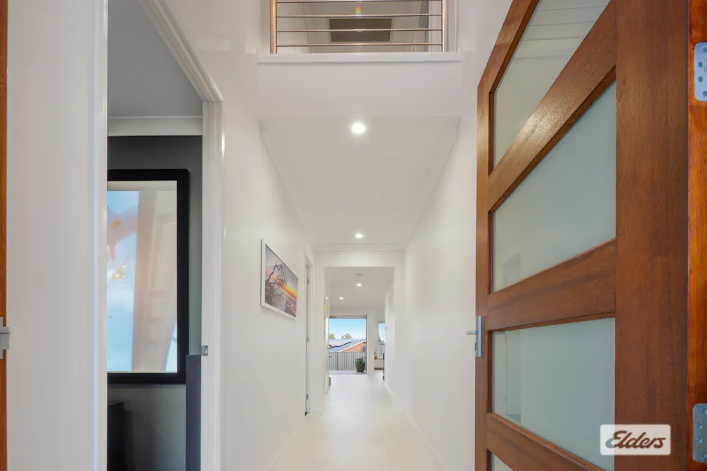 18 Merchant Court, Springwood, QLD, 4127 - Image 2