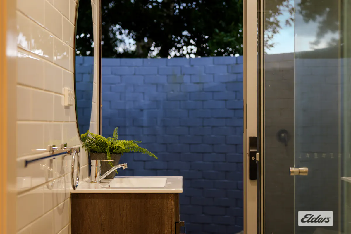11 Barcelona Place — photo 13 of 30