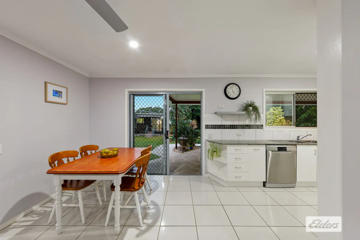 11 Barcelona Place — photo 10 of 30
