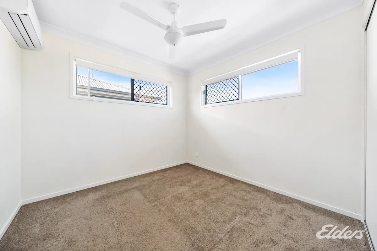 2a/13 Lorimer Street — photo 3 of 8