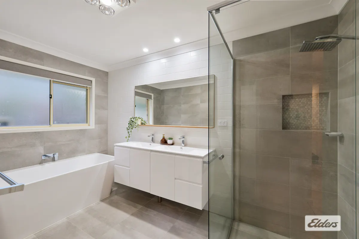 4-6 Heeler Court — photo 10 of 25
