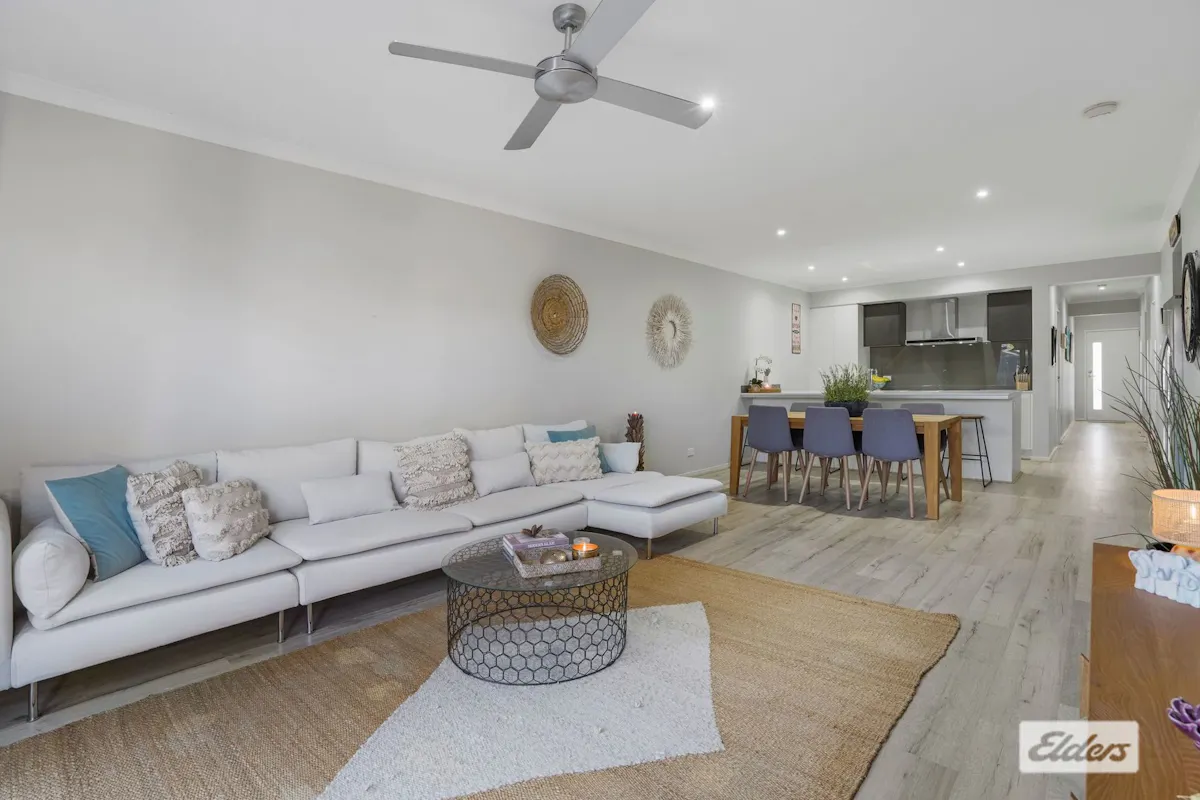 77 Darnell Street — photo 6 of 21