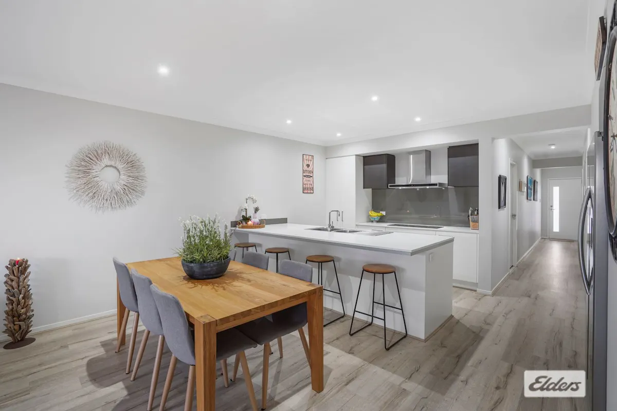 77 Darnell Street — photo 3 of 21