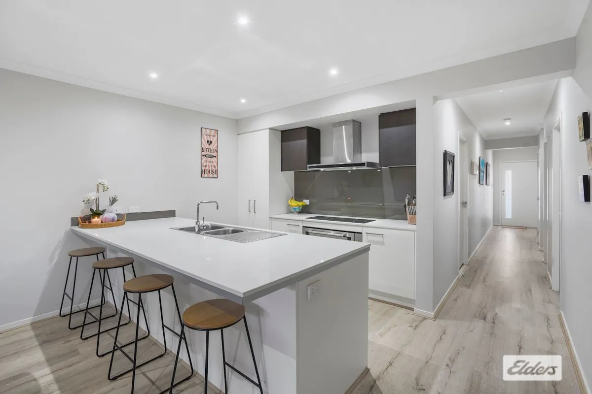 77 Darnell Street — photo 9 of 21