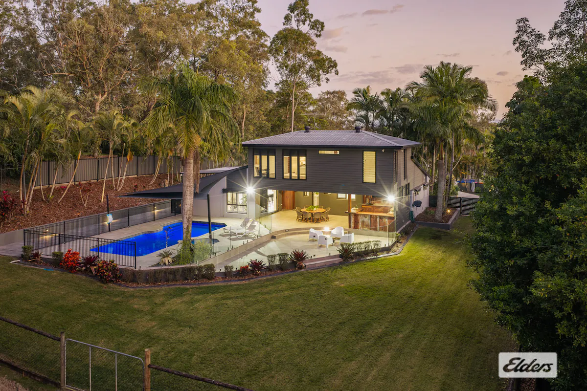 302-304 Beenleigh Redland Bay Road — photo 3 of 30