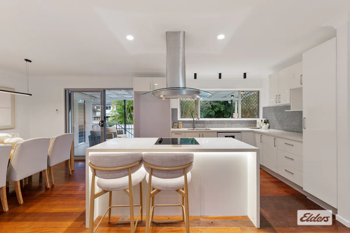 12 Kingsley Street — photo 8 of 30
