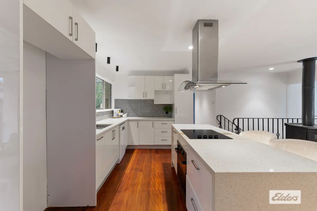12 Kingsley Street — photo 10 of 30