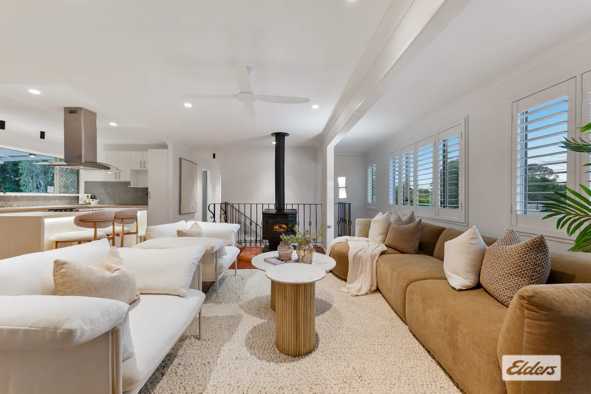 12 Kingsley Street — photo 4 of 30