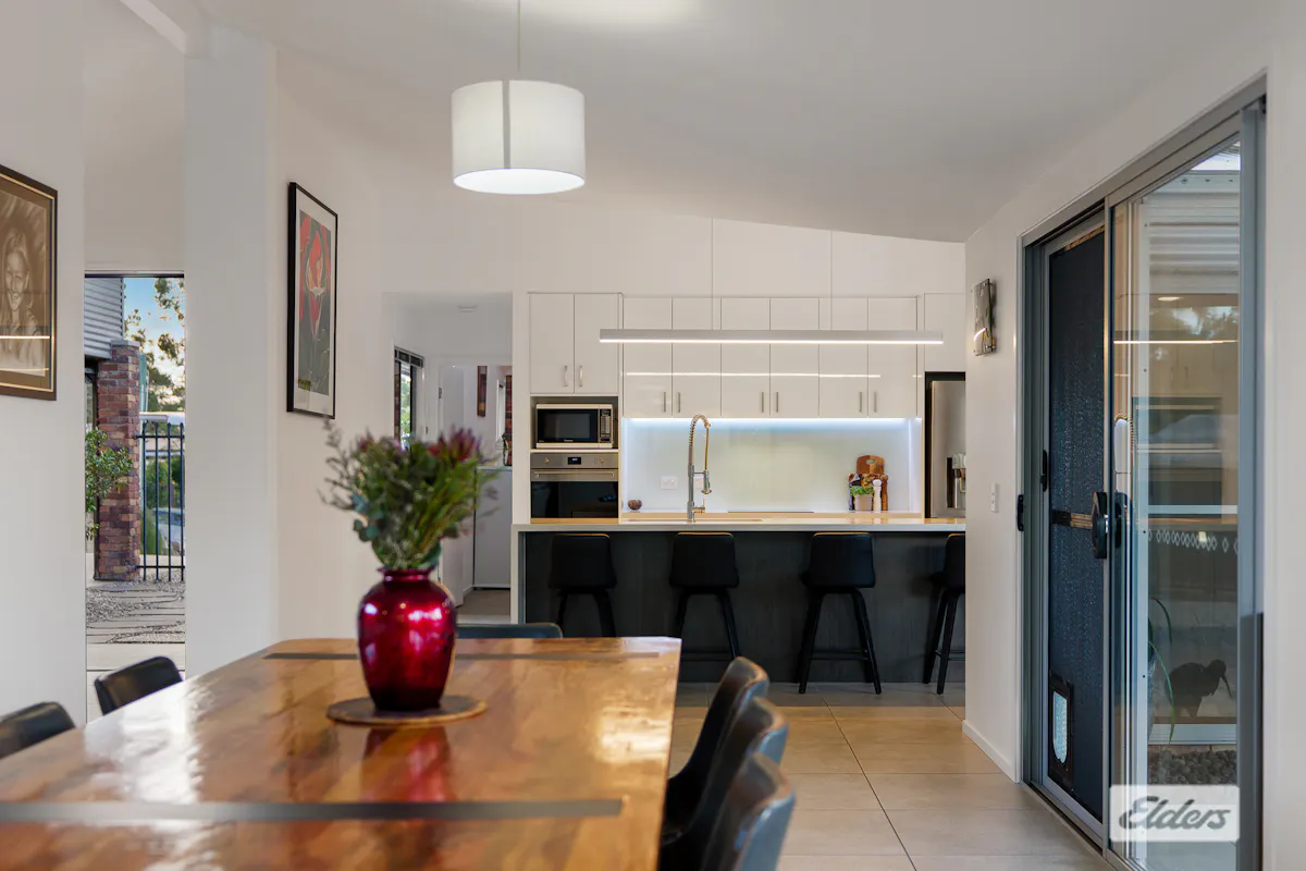58 Trevallyan Drive — photo 6 of 30