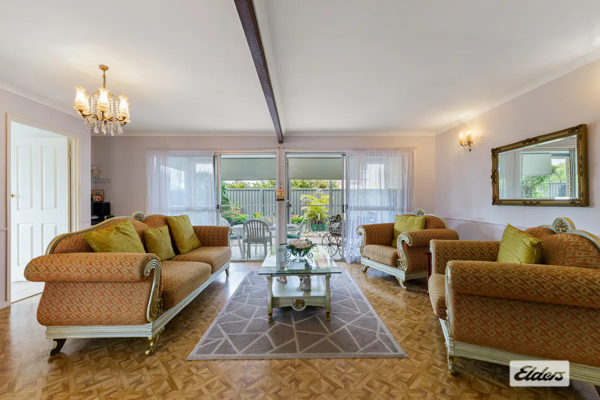 37 Constellation Drive — photo 12 of 21