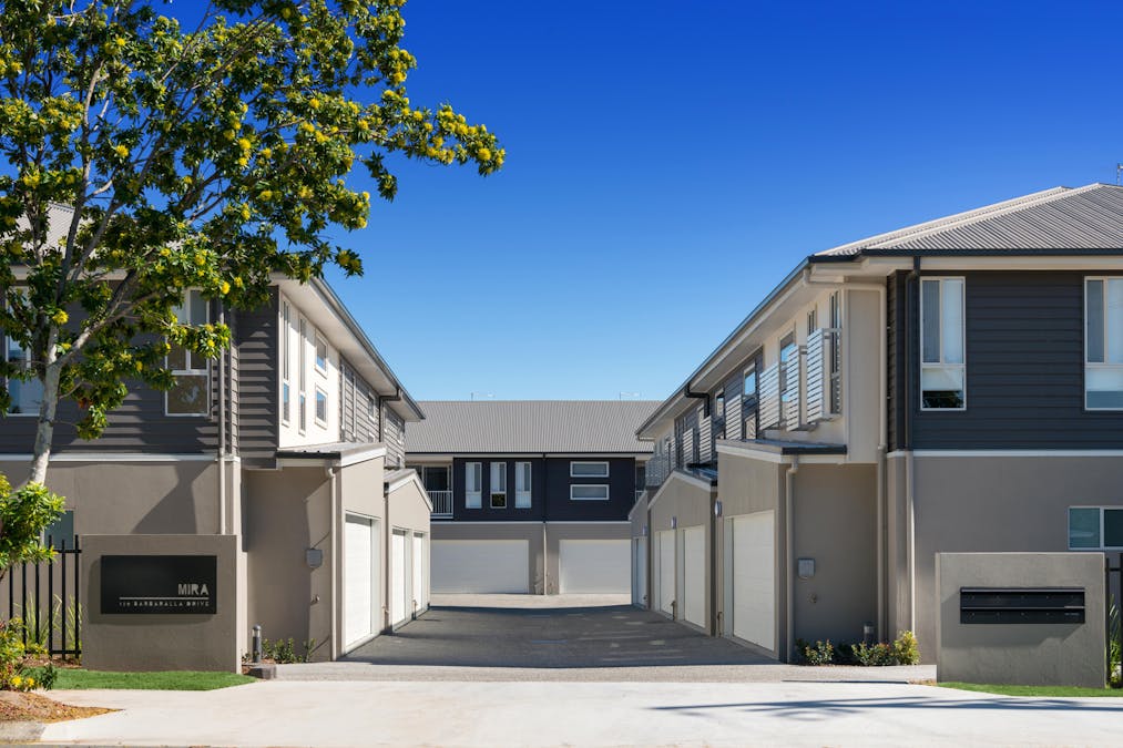3/129 Barbaralla Drive, Springwood, QLD, 4127 - Image 2