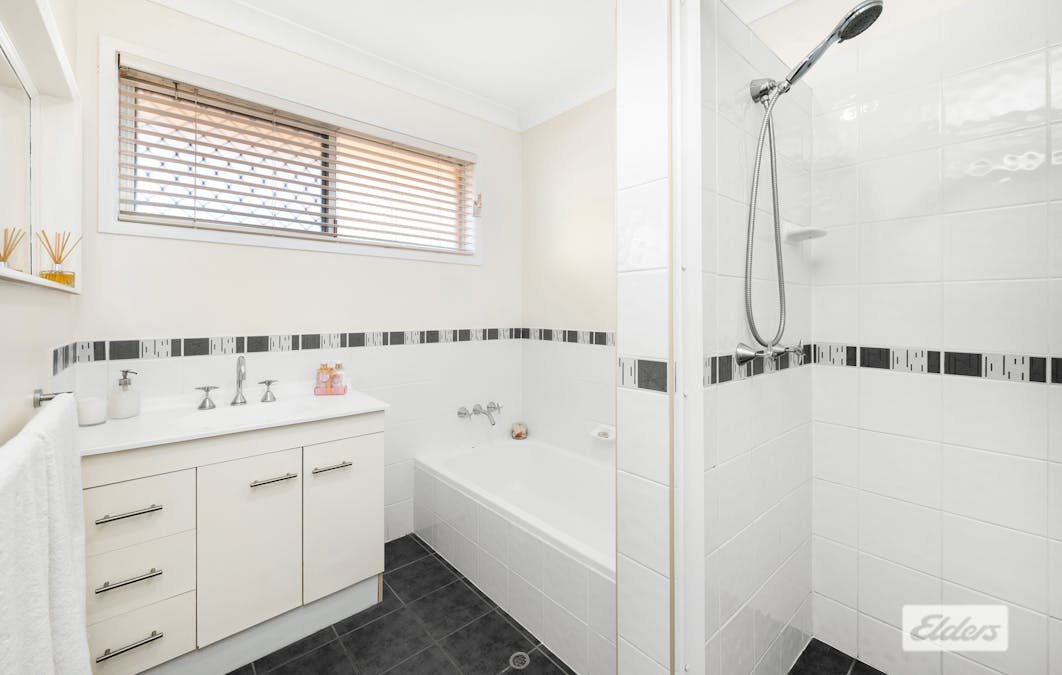 52 Daisy Hill , Daisy Hill, QLD, 4127 - Image 12