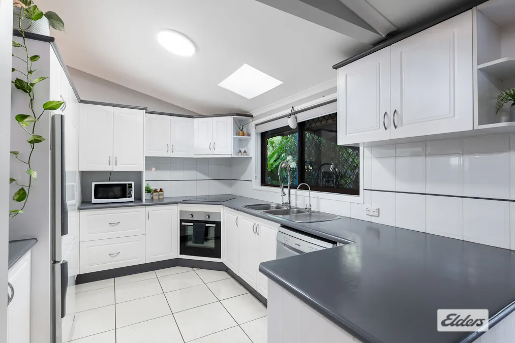 15 Clivia Crescent, Daisy Hill, QLD, 4127 - Image 12