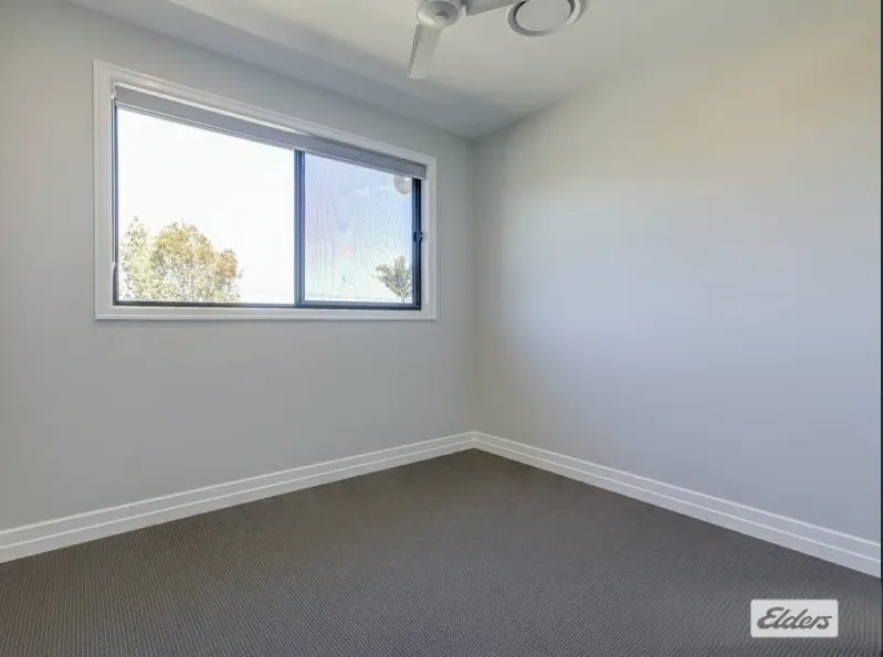 1/109-111 Logan Street — photo 10 of 14