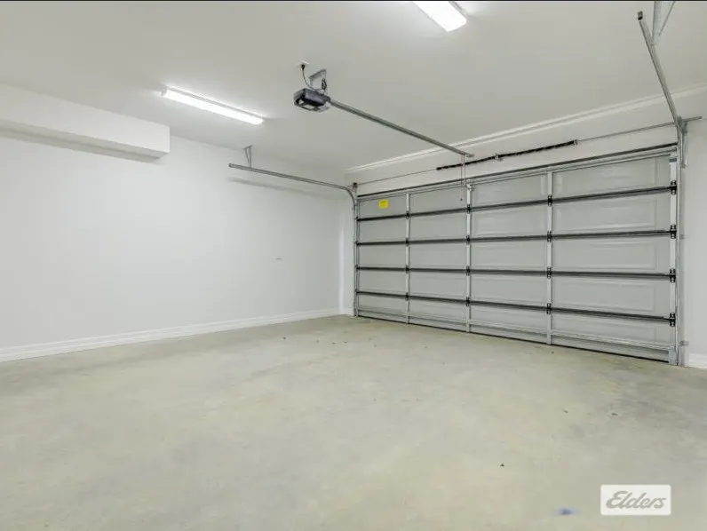 1/109-111 Logan Street — photo 13 of 14