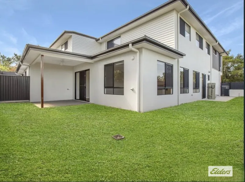 1/109-111 Logan Street — photo 14 of 14