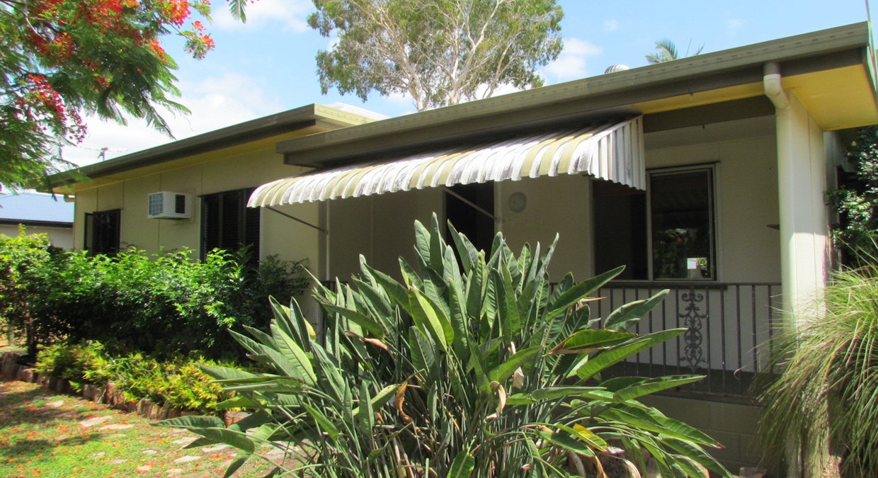 24 Bannister Street, South Mackay, QLD, 4740 - Image 2