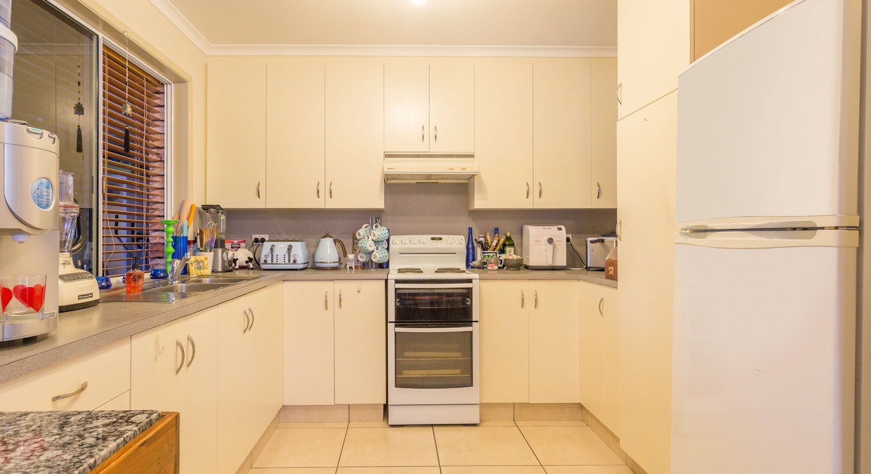 29 Mansfield Drive, Beaconsfield, QLD, 4740 - Image 4