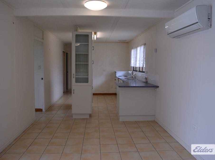 6 Gillam Street, Warwick, QLD, 4370 - Image 4