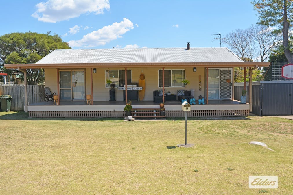 35 Evans Crescent, Warwick, QLD, 4370 - Image 2