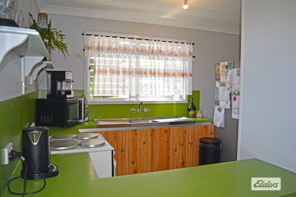 35 Evans Crescent, Warwick, QLD, 4370 - Image 7