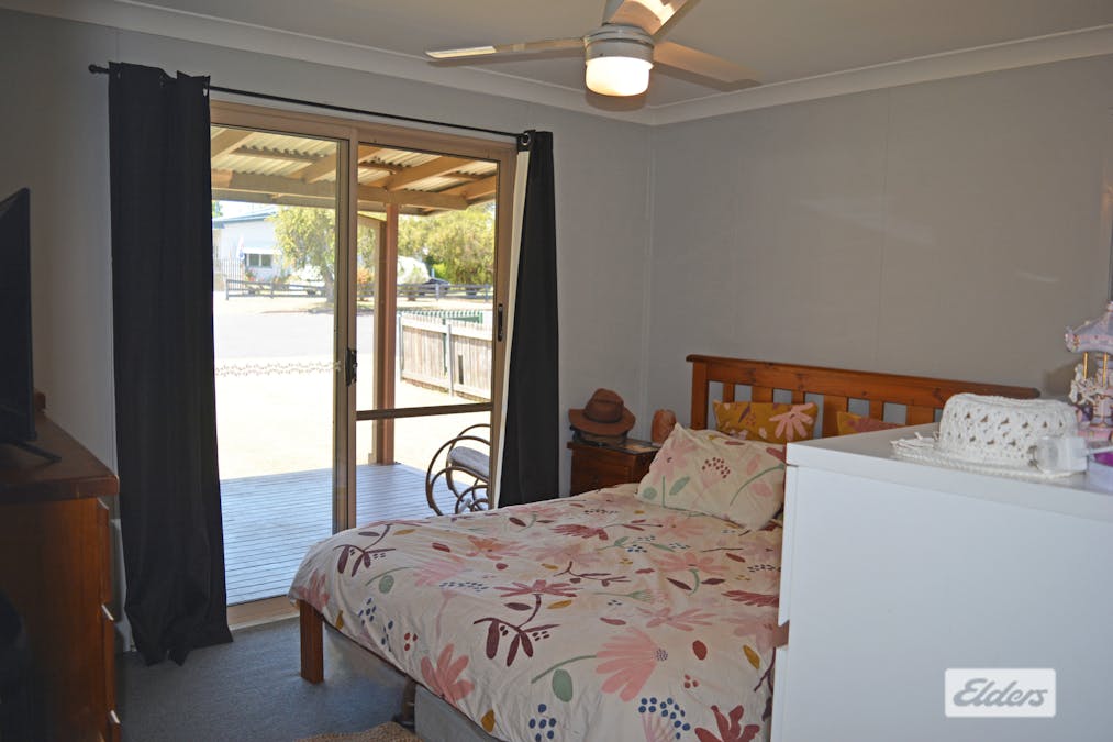 35 Evans Crescent, Warwick, QLD, 4370 - Image 10