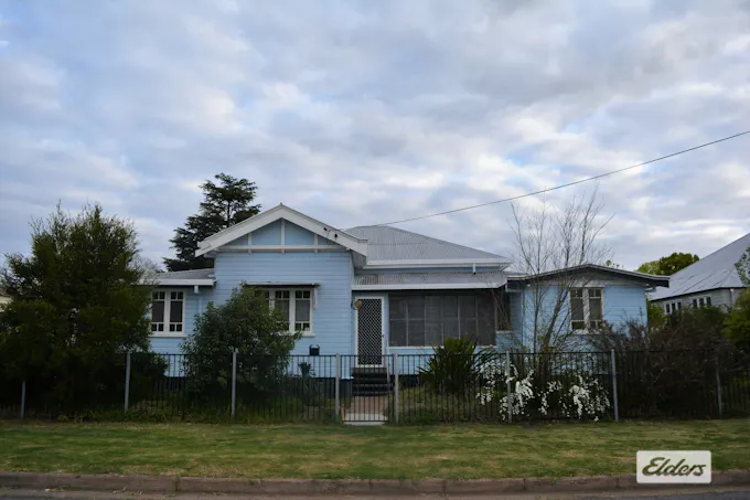 10 King Street, Warwick, QLD, 4370 - Image 1