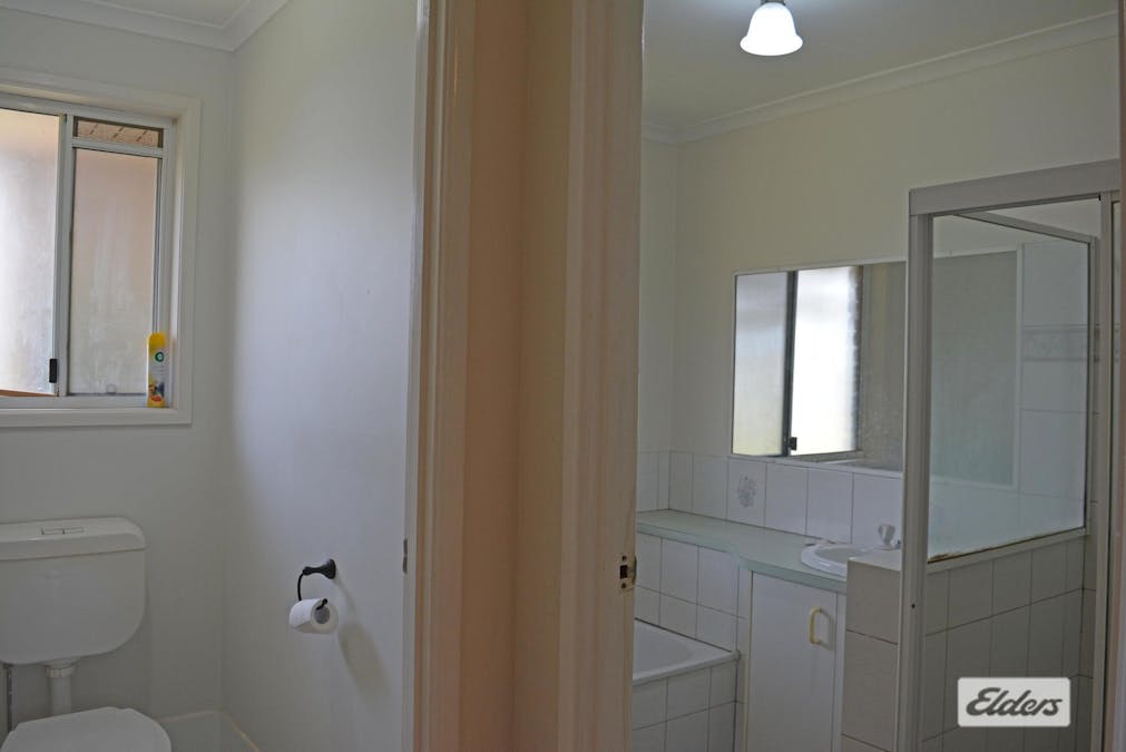 30 Furness Crescent, Warwick, QLD, 4370 - Image 12