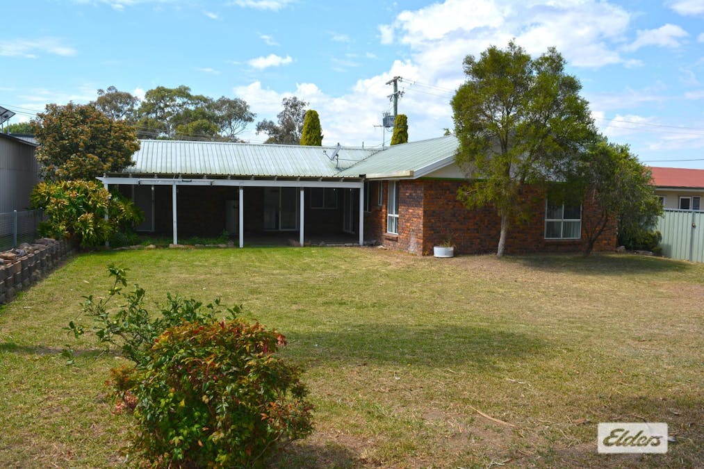 30 Furness Crescent, Warwick, QLD, 4370 - Image 15