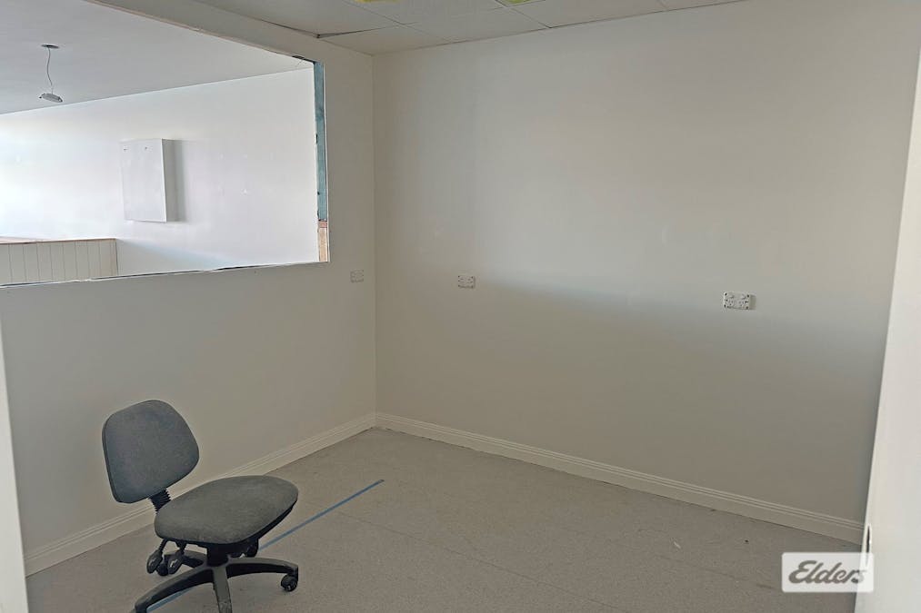 77 Grafton Street, Warwick, QLD, 4370 - Image 3