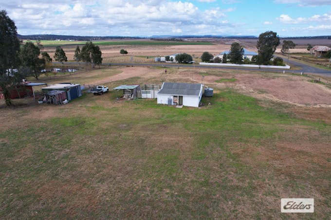 135 Connells Bridge Road, Bony Mountain, QLD, 4370 - Image 1