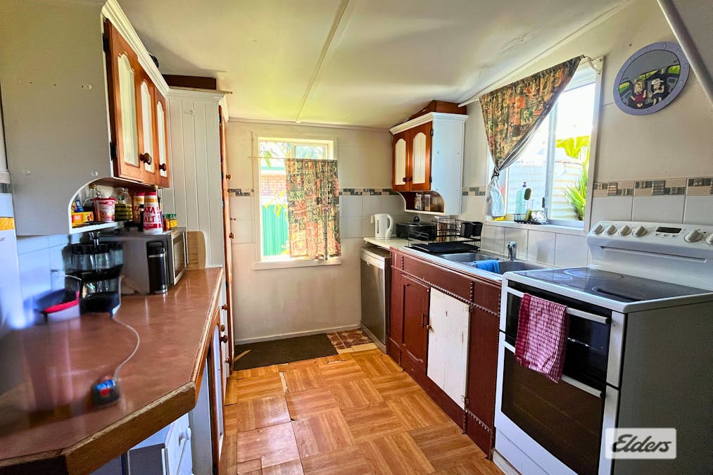 23 Regent Street, Inglewood, QLD, 4387 - Image 9