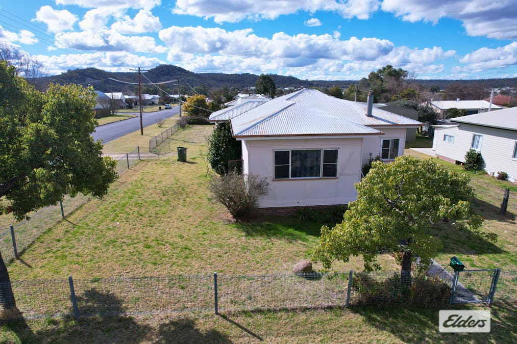 42 Bridge Street, Stanthorpe, QLD, 4380 - Image 2