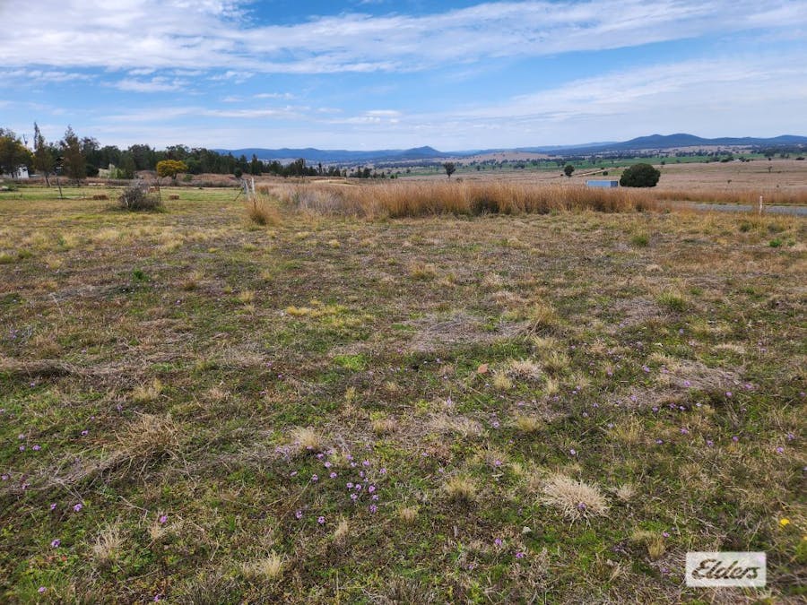 11 Raleigh Road, Silver Spur, QLD, 4385 - Image 1