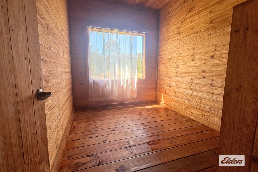 168 South Drive, Sugarloaf, QLD, 4380 - Image 7