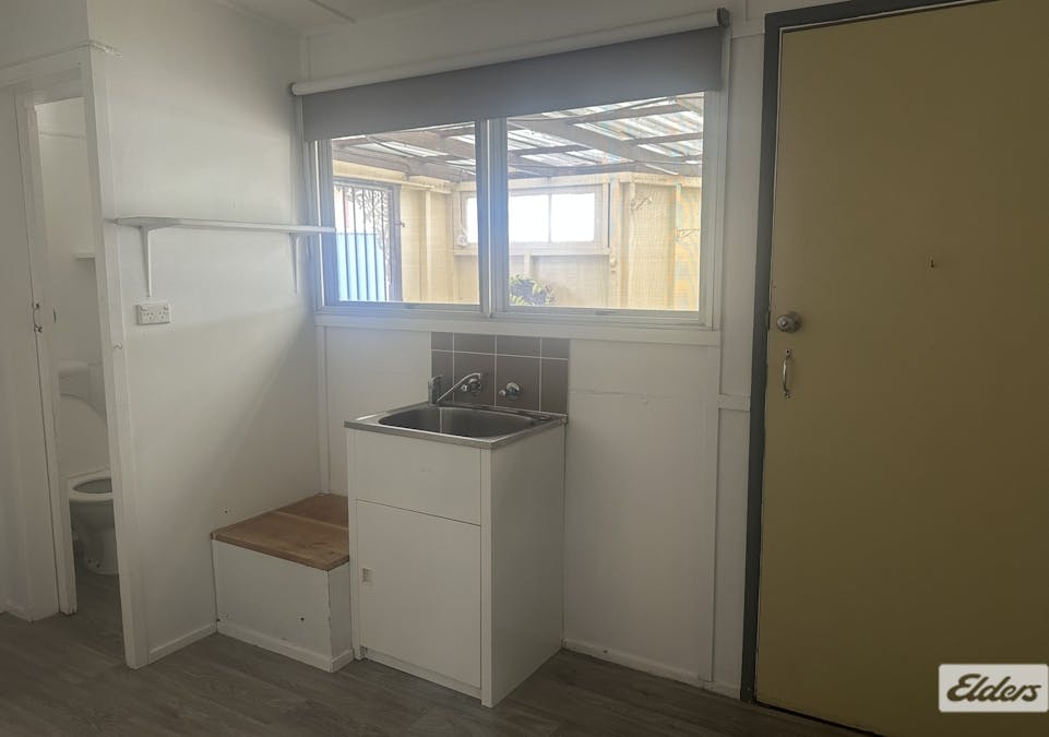 59 Gore Street, Warwick, QLD, 4370 - Image 11