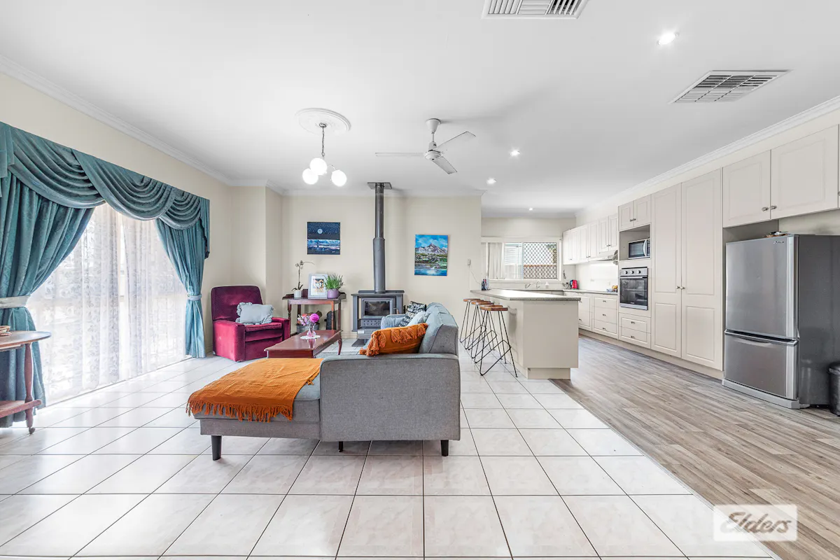 20 Albert Street — photo 4 of 14