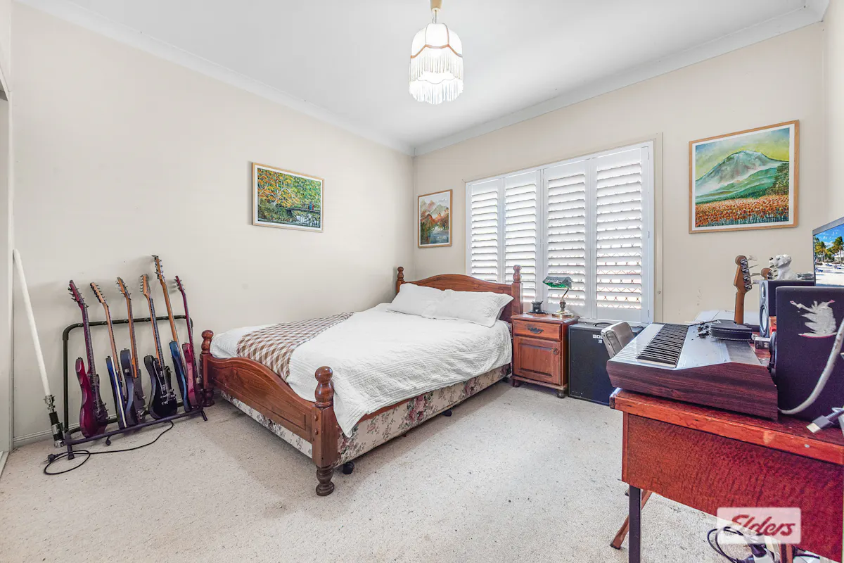 20 Albert Street — photo 10 of 14