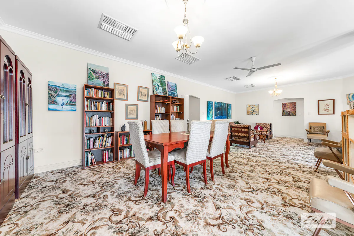 20 Albert Street — photo 7 of 14