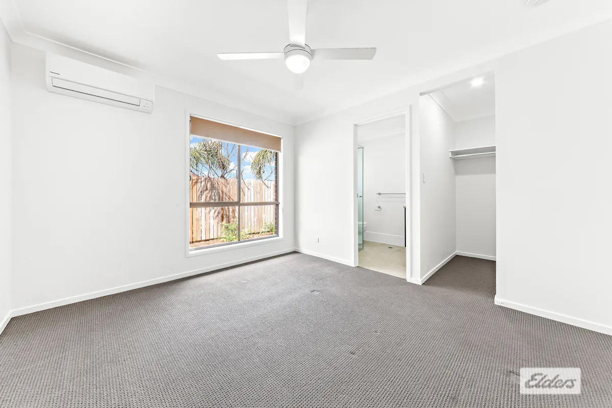 10/24A Bourke Street — photo 6 of 13