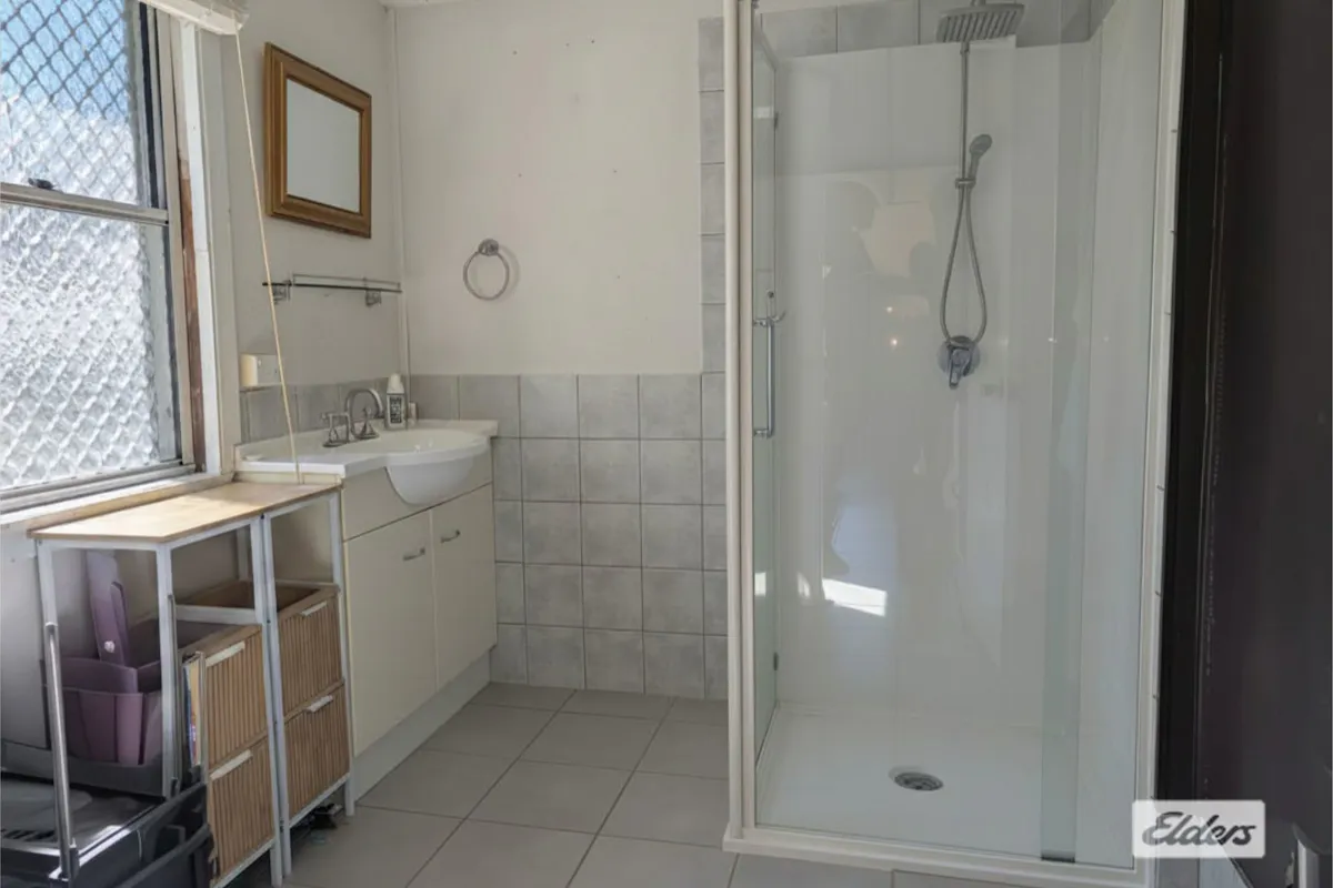 55 Flitcroft Street — photo 10 of 15