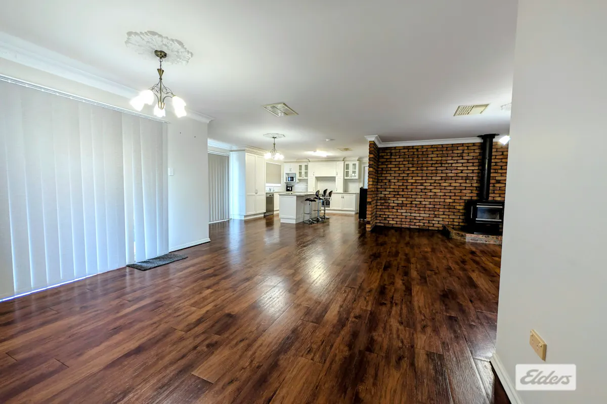 119 Locke Street — photo 5 of 24