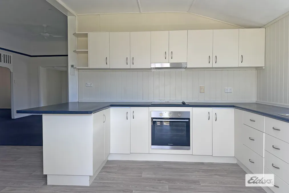 30 Stewart Avenue, Warwick, QLD, 4370 - Image 10