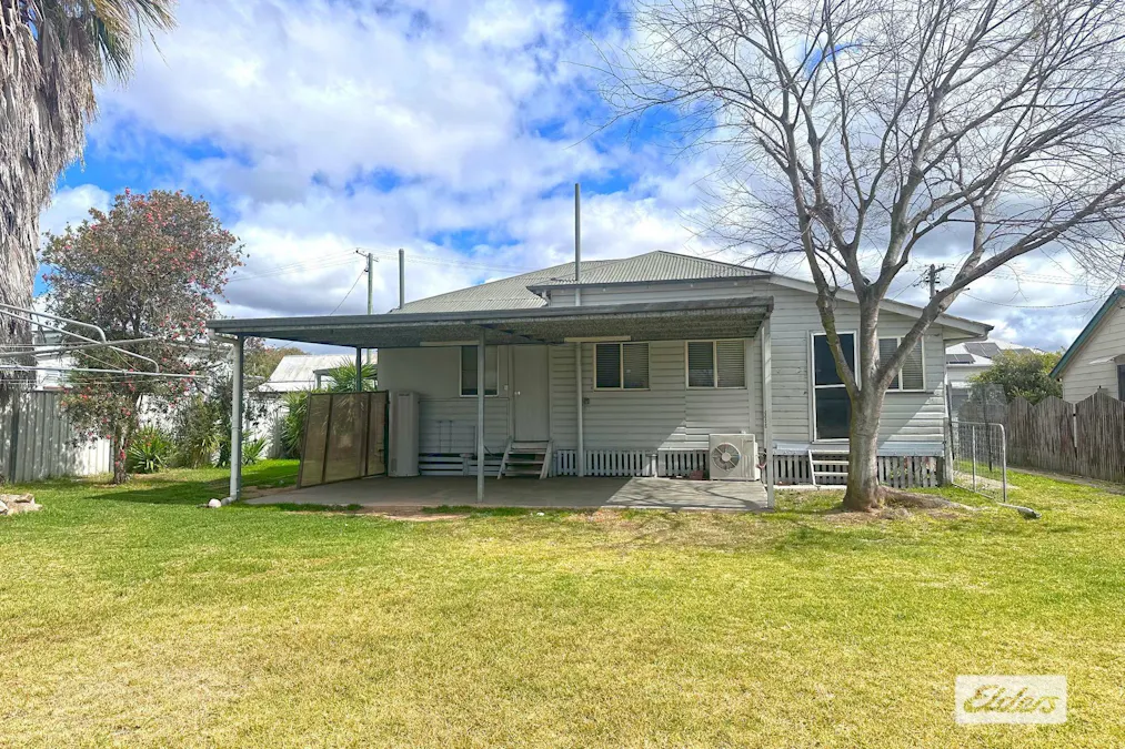 30 Stewart Avenue, Warwick, QLD, 4370 - Image 13