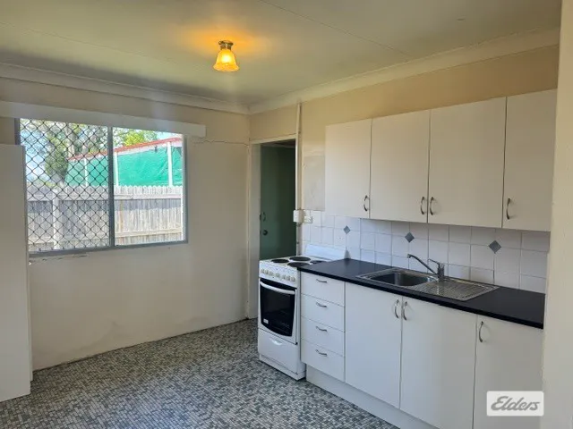 3/7 Denham Street — photo 4 of 8