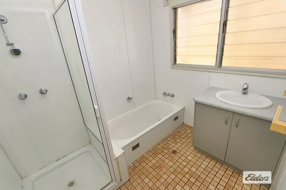 7 Fourth Street, Katherine, NT, 0850 - Image 7