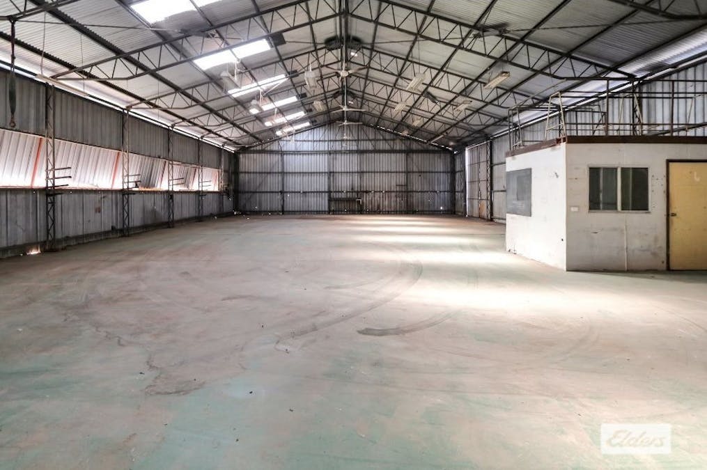 28 Pearce Street, Katherine, NT, 0850 - Image 2