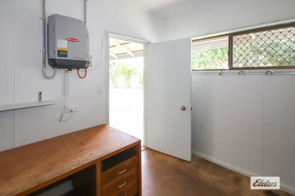 12 Herbert Court, Katherine, NT, 0850 - Image 13